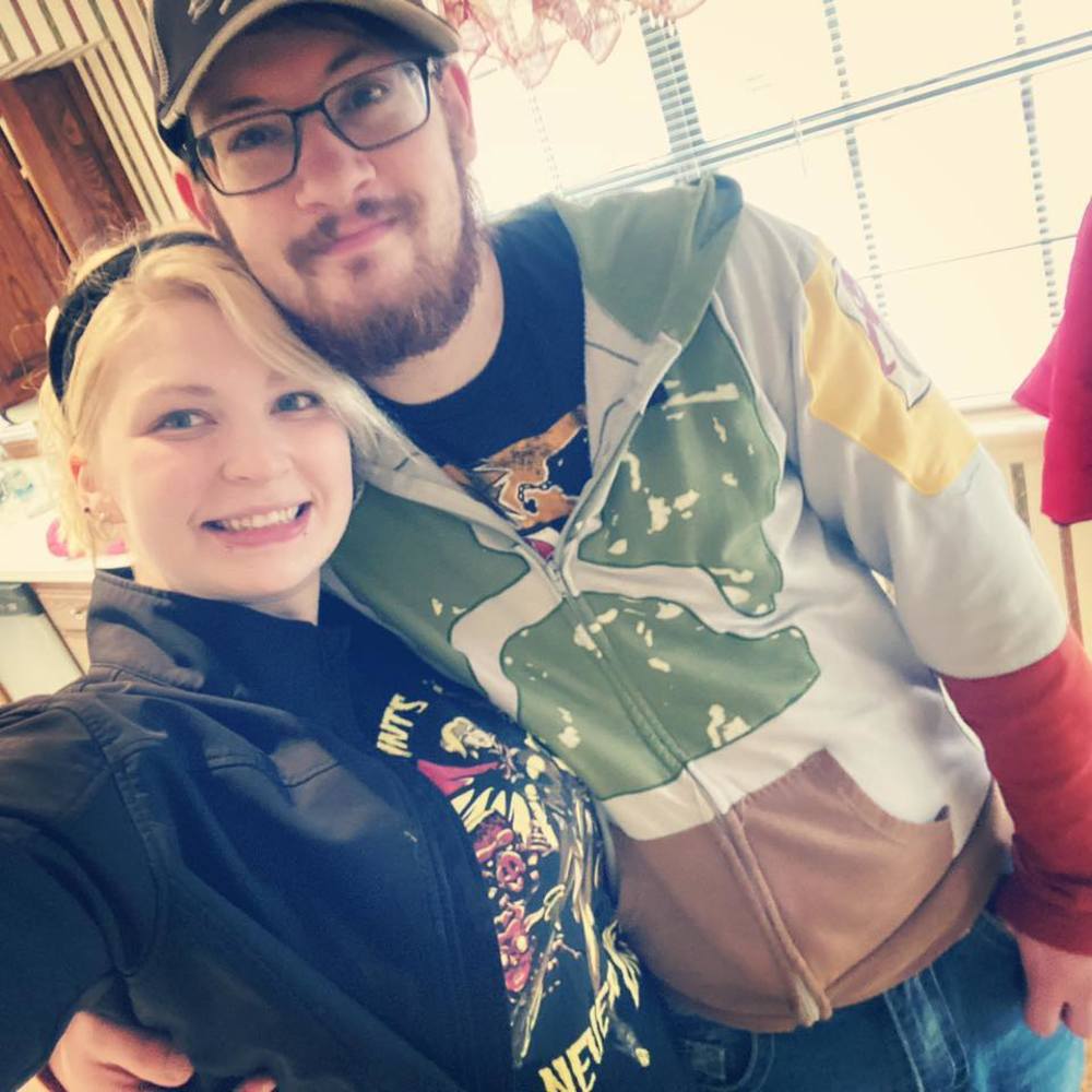 Meet your Posher, Kalya